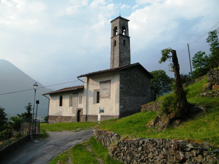 Chiesa_di_S_Andrea_-_Artogne_(Foto_Luca_Giarelli).jpg